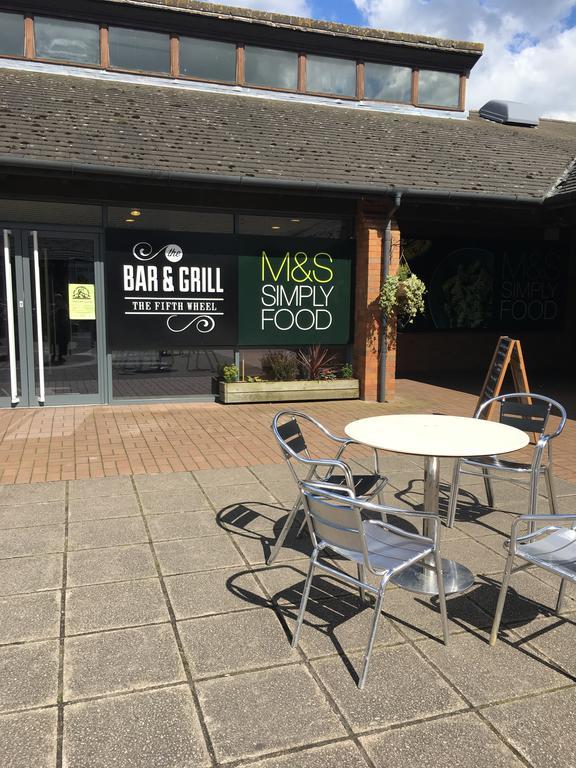 Warrington Motel, J20 M6 Lymm Services Zewnętrze zdjęcie